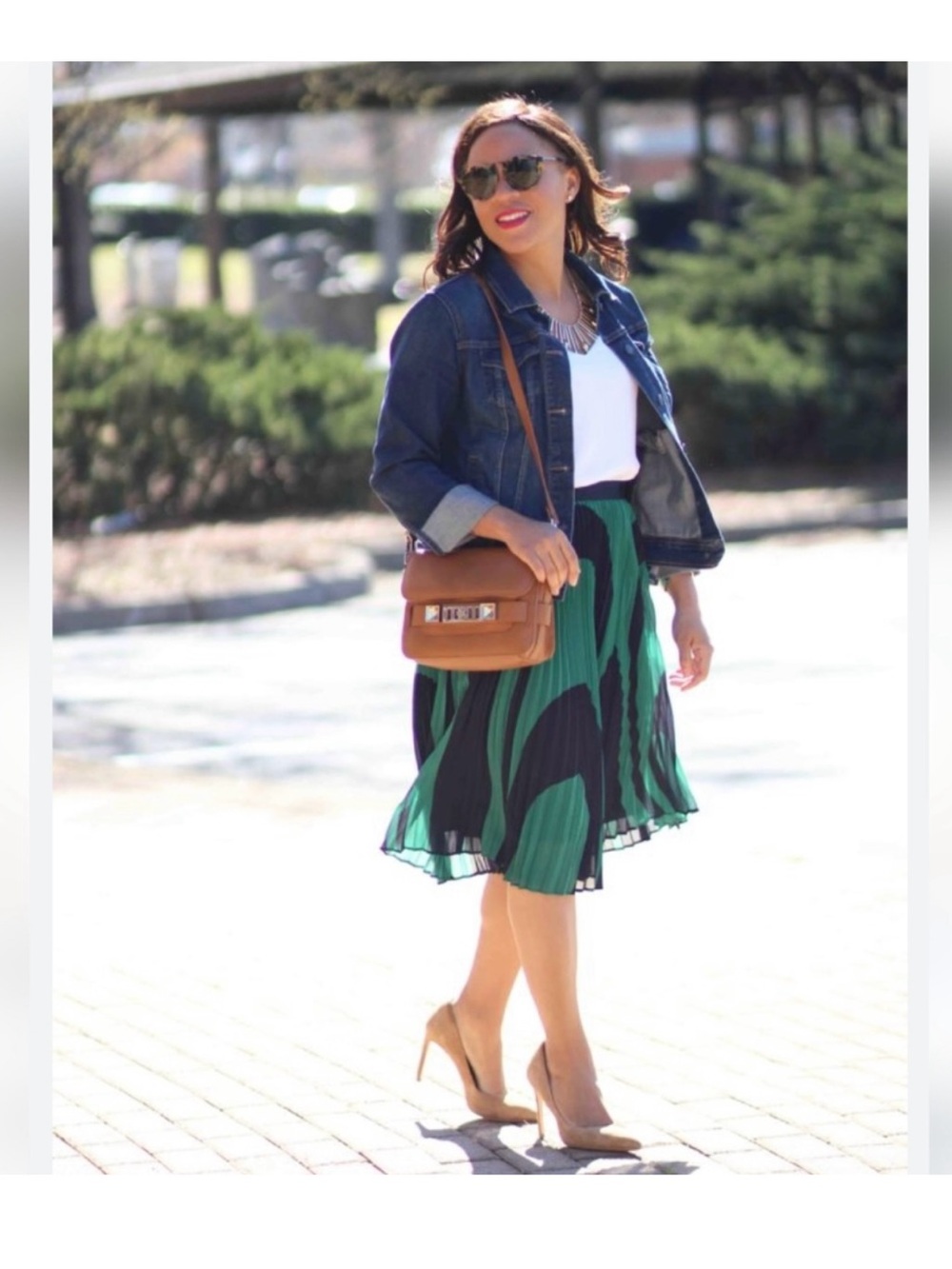 Ann Taylor Teal and Black Pleated Midi Skirt 00P